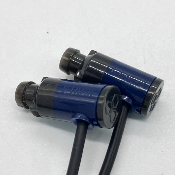【中古】E1000 BLUE 【FI-E1DPALBU】【秋葉原】