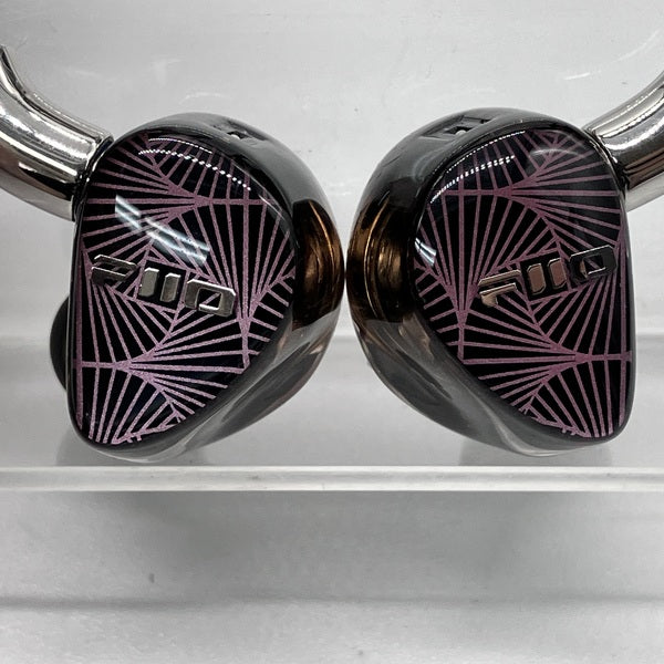 【中古】FX15 【FIO-IEM-FX15-B】【秋葉原】