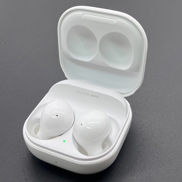 【中古】Galaxy Buds2 White 【SM-R177NZWAXJP】【秋葉原】