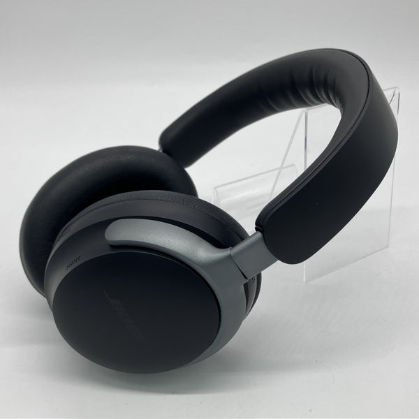 【中古】QuietComfort Ultra Headphones Black【秋葉原】