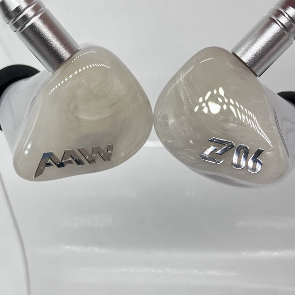 【中古】Z06 Blanc Edition(Universal Fit)【日本橋】