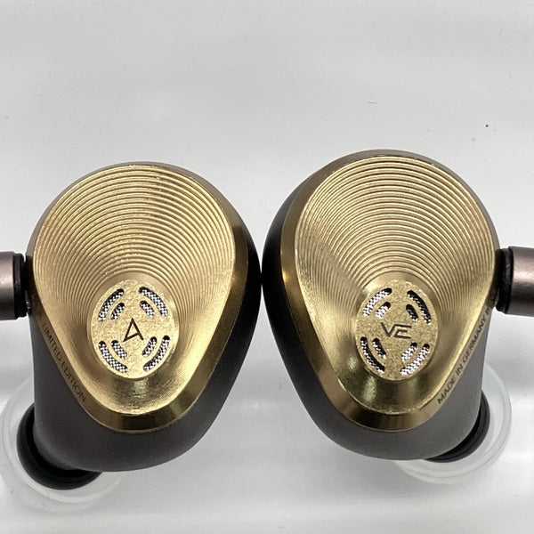【中古】AURA 【IRV-AK-AURA】【秋葉原】