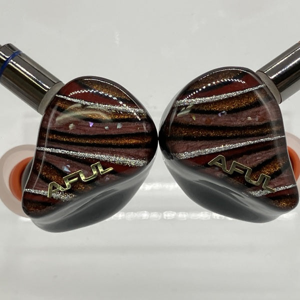 【中古】Performer 8S【日本橋】