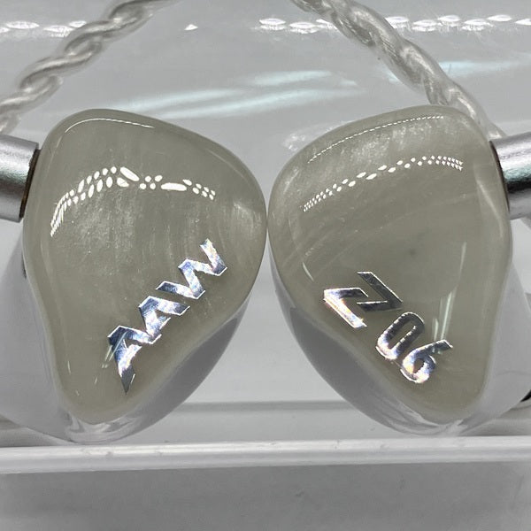 【中古】Z06 Blanc Edition(Universal Fit)【秋葉原】