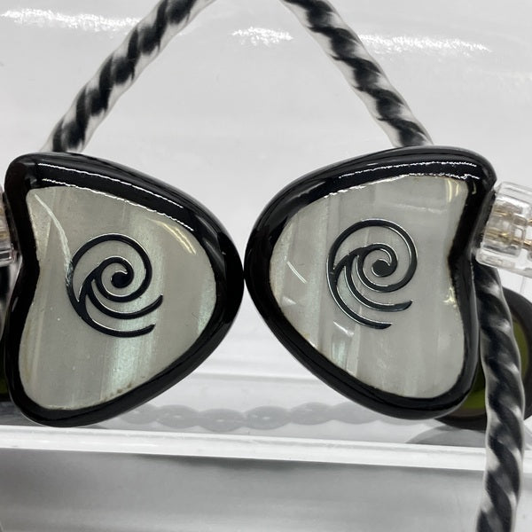 【中古】TWO【名古屋】