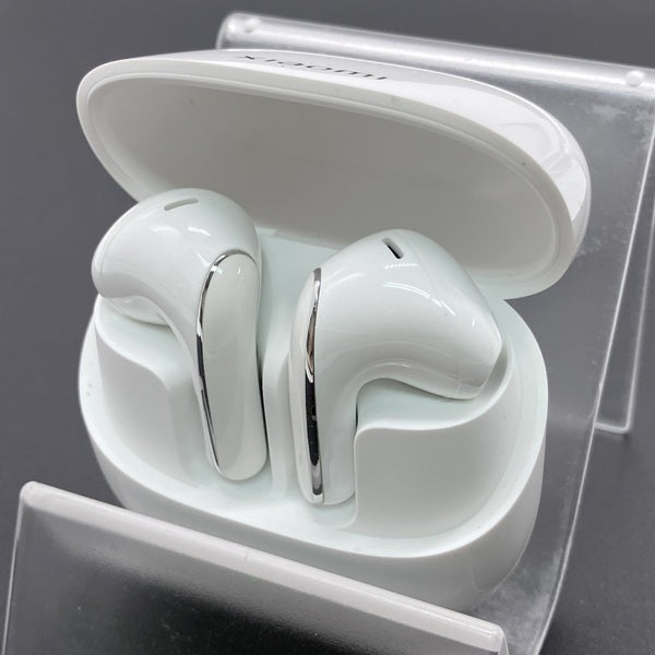 【中古】Xiaomi Buds 5 white【秋葉原】