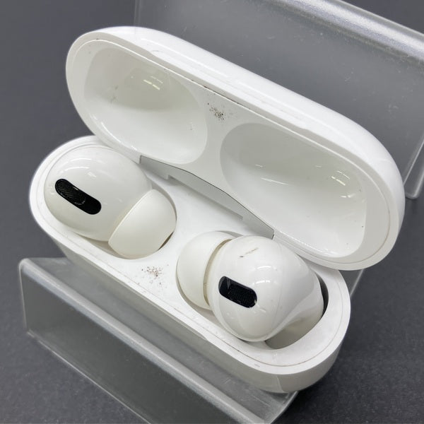 【中古】Apple AirPods Pro MLWK3J/A  (2021/Magsafe)(海外モデル)【日本橋】