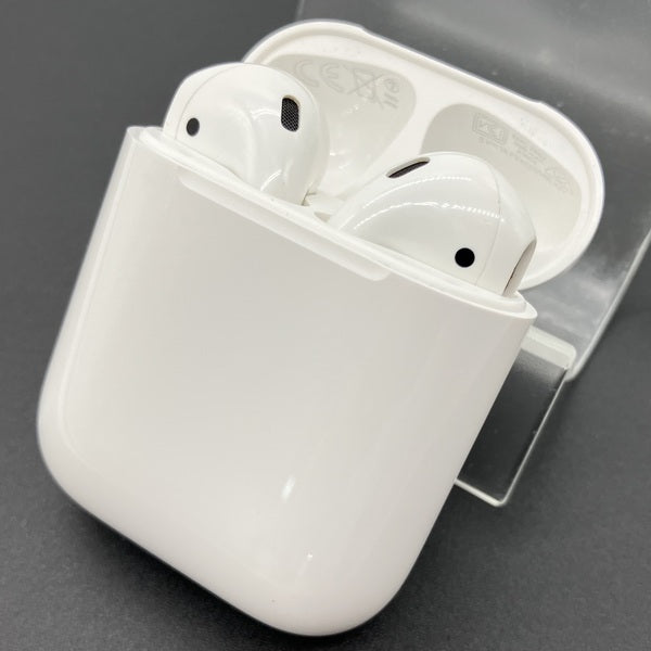 【中古】AirPods with Charging Case MV7N2J/A【名古屋】