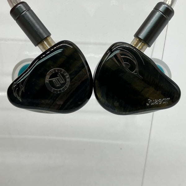 【中古】Harrier（ブルー）【日本橋】