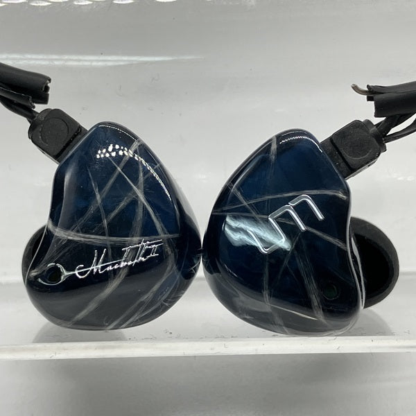 【中古】MACBETH II Classic 【UNM-4840】【秋葉原】