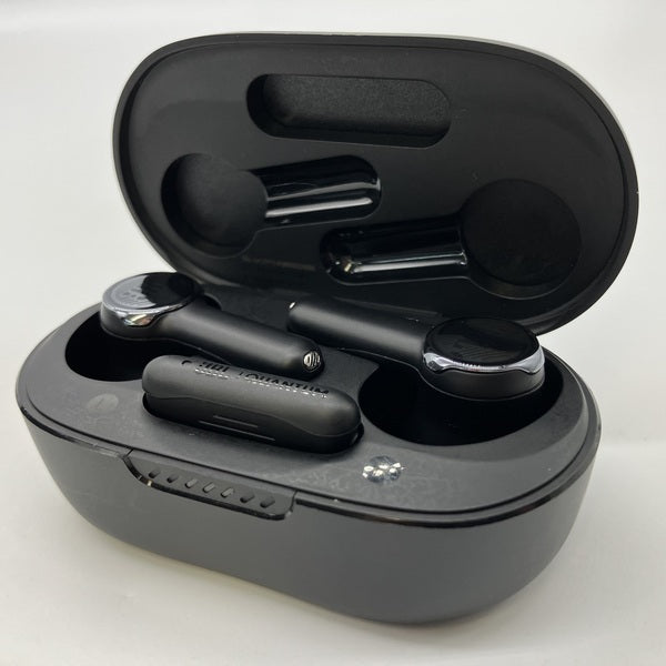 【中古】QUANTUM TWS ブラック 【JBLQUANTUMTWSBLK】【秋葉原】