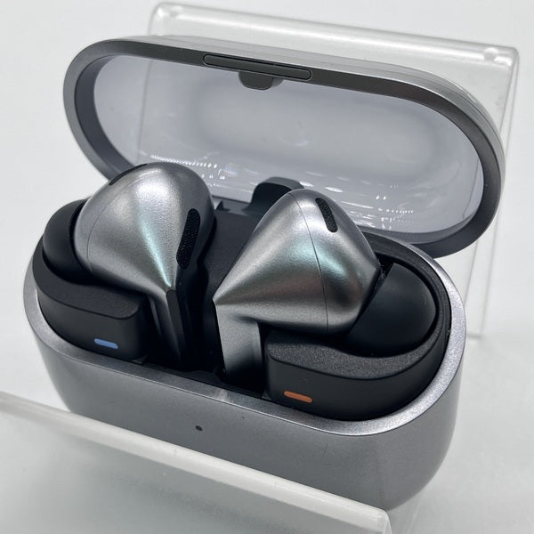 【中古】Galaxy Buds3 Pro シルバー 【SM-R630NZAAXJP】【秋葉原】