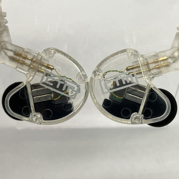 【中古】CE320 CLEAR【秋葉原】