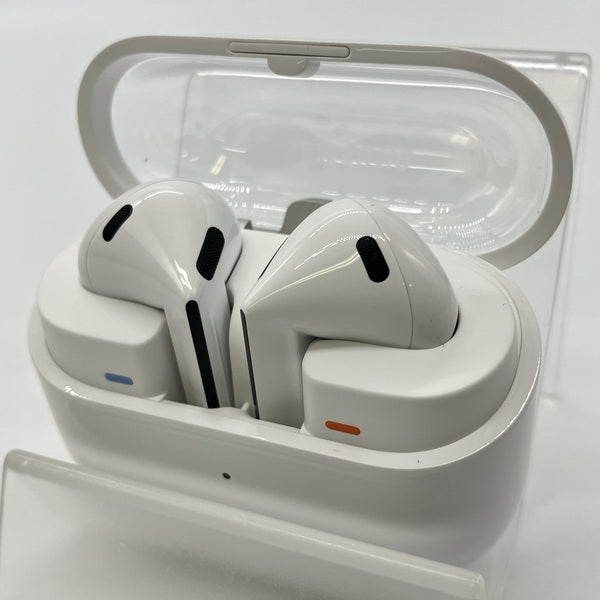 【中古】Galaxy Buds3 ホワイト 【SM-R530NZWAXJP】【秋葉原】