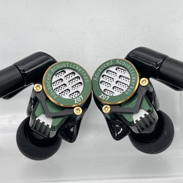 【中古】Z07(Universal Fit)【秋葉原】