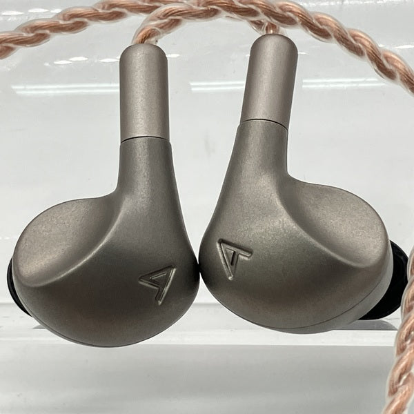 【中古】LUNA 【IRV-AK-LUNA】【日本橋】