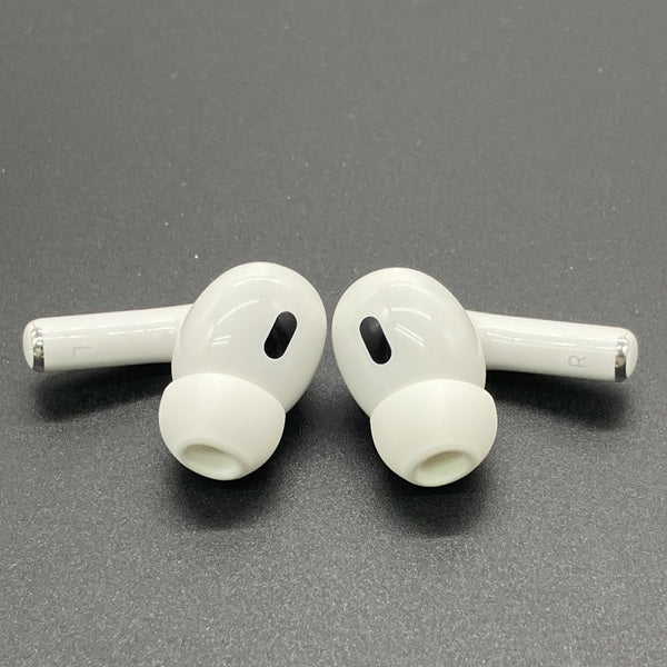 【中古】MagSafe充電ケース(USB-C)付きAirPods Pro(第2世代) MTJV3JA【秋葉原】