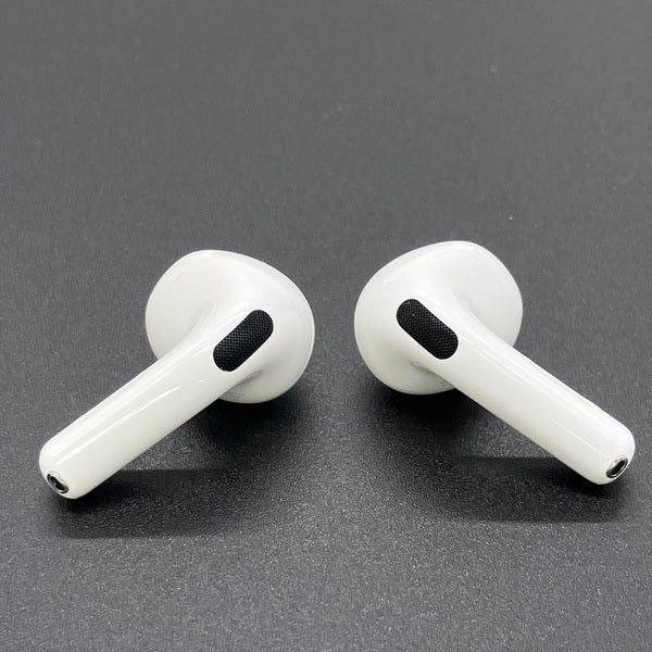 【中古】AirPods 4 MXP93J/A（アクティブノイズキャンセリング搭載）【名古屋】