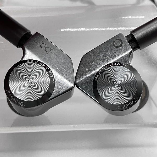 【中古】bleqk Dynabird【秋葉原】